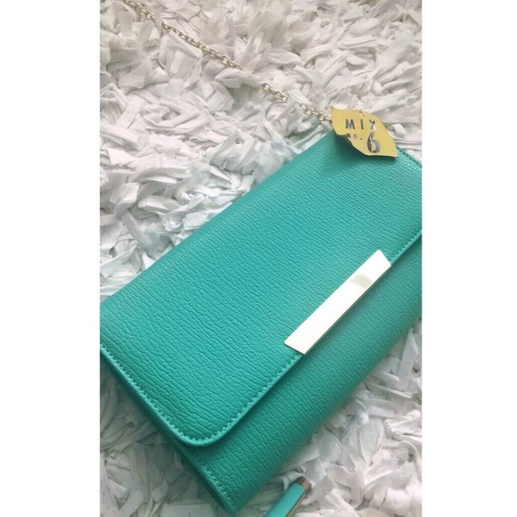 New crossbody Bags under $50 - Picture 2 of 4